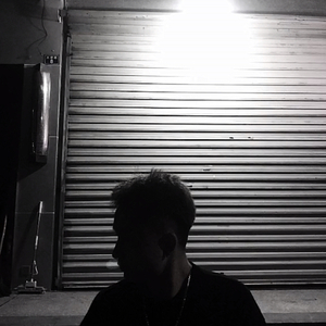 大鸡巴肏屄乱伦小黄片
